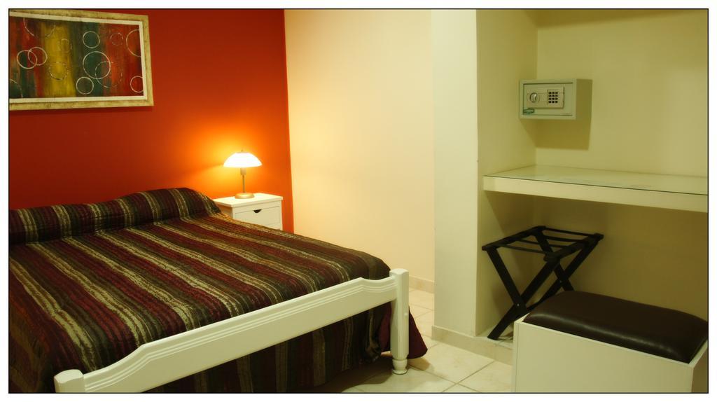 Hotel Boutique Santiago 圣地亚哥-德尔埃斯特罗 外观 照片